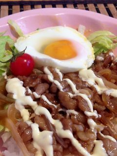 ランチプレートに♪ カフェ風な照り豚丼☆-レシピのメイン写真