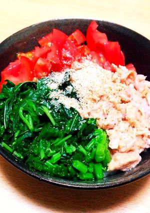 夏バテ防止!モロヘイヤとトマトの素麺-レシピのメイン写真