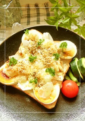 ゆで卵×新玉葱の焼肉のたれトースト-レシピのメイン写真