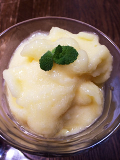 お家でフラペチーノ(マンゴーカルピス)-レシピのメイン写真