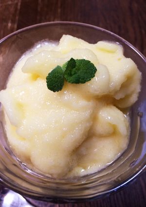 お家でフラペチーノ(マンゴーカルピス)-レシピのメイン写真