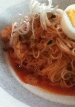 韓国料理 素麺で簡単！キムチビビングクス-レシピのメイン写真