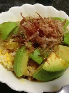 ズボラ飯☆アボガ丼-レシピのメイン写真