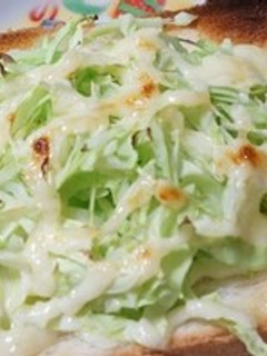 キャベツのっけ食パン-レシピのメイン写真