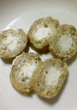ピスタチオ風味のスティックチーズかまぼこ-レシピのメイン写真