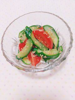 胡瓜とトマトの胡麻酢和えꕤ-レシピのメイン写真