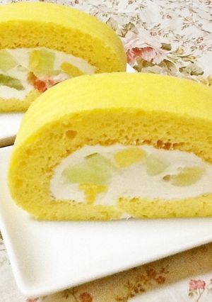 糖質制限！大豆粉でフルーツロールケーキ-レシピのメイン写真