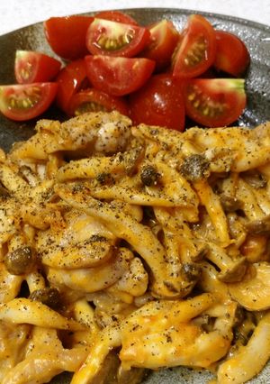 鶏もも肉とシメジのオーロラソース炒め-レシピのメイン写真