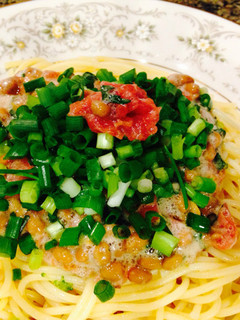 暑い日さっぱり!梅と大葉の納豆冷製パスタ-レシピのメイン写真