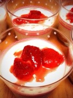 ❃レアチーズケーキonイチゴ❃-レシピのメイン写真