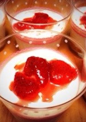 ❃レアチーズケーキonイチゴ❃-レシピのメイン写真