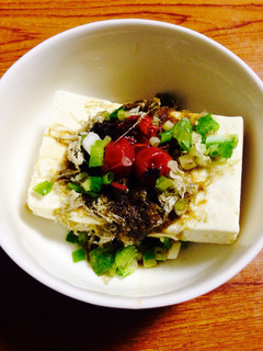 トロロと梅干しのおつまみ豆腐-レシピのメイン写真
