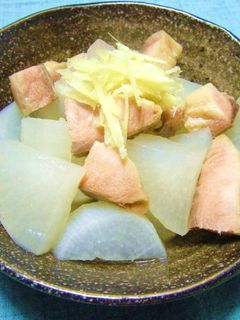 塩辛い鮭救済❤鮭と大根のシンプル煮❤-レシピのメイン写真