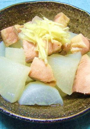 塩辛い鮭救済❤鮭と大根のシンプル煮❤-レシピのメイン写真