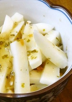 簡単レンチン★シャキホク！長芋の梅酢和え-レシピのメイン写真