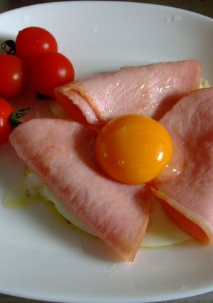 とろり半熟ハムエッグ！朝食に♪-レシピのメイン写真