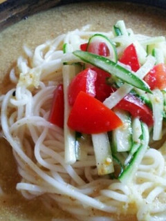 冷やしゴマ味噌うどん♪-レシピのメイン写真