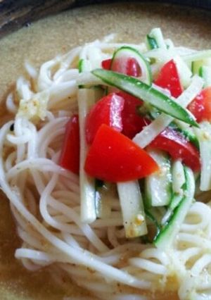 冷やしゴマ味噌うどん♪-レシピのメイン写真