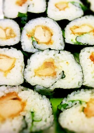 鶏唐マヨの変わり巻すし☆.。o○-レシピのメイン写真