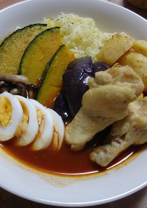 夏の揚げ野菜と鶏肉のスープカレー-レシピのメイン写真