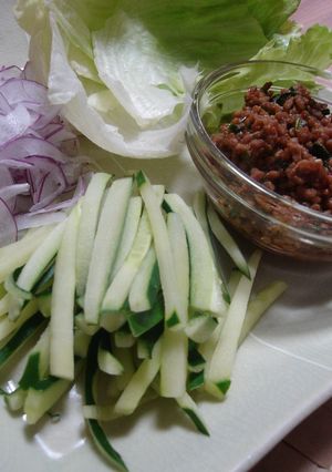 ピリ辛肉みその野菜巻き-レシピのメイン写真