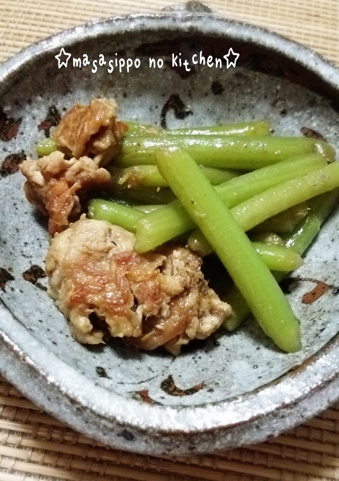 しゃきしゃき山菜ミズと豚こまの生姜焼き-レシピのメイン写真