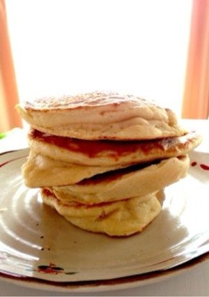 凄いボリューム♡ふっくらホットケーキ-レシピのメイン写真