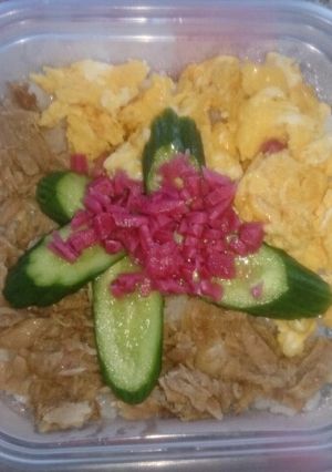 惣菜屋さんで習った二色丼(ツナ卵)-レシピのメイン写真