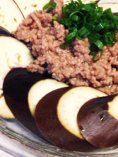 簡単♡レンジでヘルシー!ナスの肉味噌のせ-レシピのメイン写真