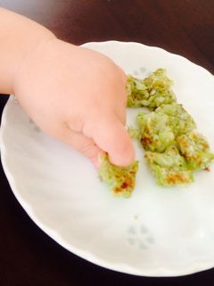 離乳食後期♡手づかみお好み焼き風-レシピのメイン写真