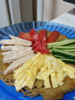 夏メニュー!新感覚♡揚げ麺冷やし中華-レシピのメイン写真