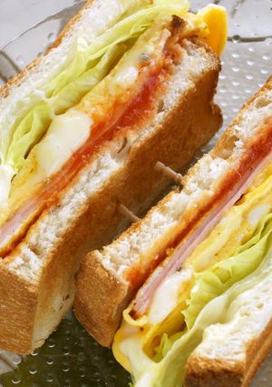 ランチ＆お弁当に☀ハムエッグサンドイッチ-レシピのメイン写真