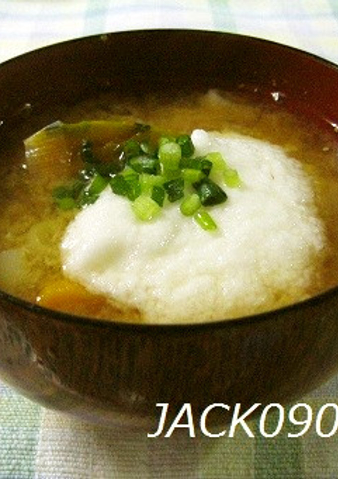 とろろ汁じゃないよ♪とろろ味噌汁だよ♫-レシピのメイン写真