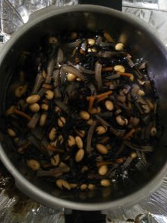 活力鍋で作るひじきと大豆の煮物-レシピのメイン写真