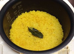 カレー料理に！炊飯器でターメリックライス-レシピのメイン写真