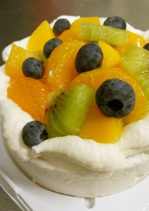 フルーツデコレーションケーキ-レシピのメイン写真