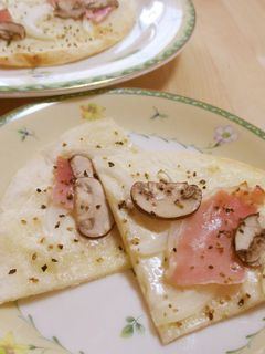 フラワートルティーヤでフラムクーヘン-レシピのメイン写真