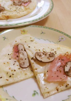 フラワートルティーヤでフラムクーヘン-レシピのメイン写真