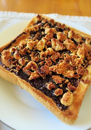 おやつに♡チョコソース＆クッキートースト-レシピのメイン写真
