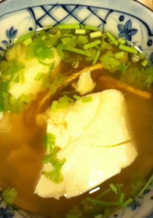 おぼろ豆腐でエスニックスープ-レシピのメイン写真