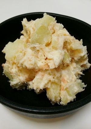 鮭フレークとクリームチーズのポテトサラダ-レシピのメイン写真