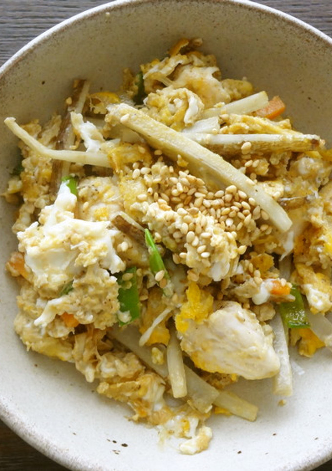 鶏ささみと「ごぼうサラダ」の卵とじ-レシピのメイン写真