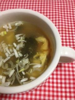 ワカメと卵のコンソメスープ-レシピのメイン写真