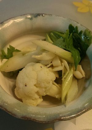カリフラワーとセロリのマリネ-レシピのメイン写真