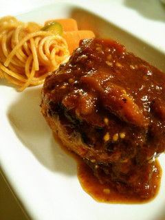 ふんわり♡煮込みハンバーグ-レシピのメイン写真