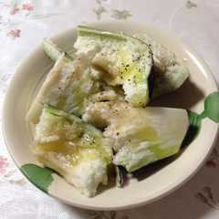 รูปของ 水茄子にオリーブオイルかけただけ〜♪