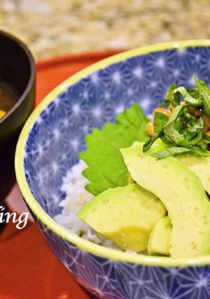 アボカド納豆どんぶり 亜麻仁油でトロの味-レシピのメイン写真