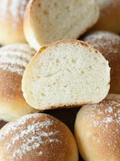 自家製酵母【ふんわり豆乳丸パン】-レシピのメイン写真