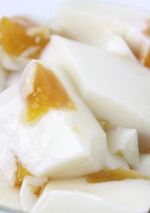 ドライマンゴーでマンゴー杏仁豆腐(風)-レシピのメイン写真