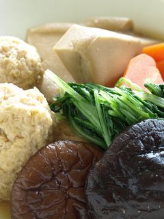 鶏団子と高野豆腐の煮物-レシピのメイン写真